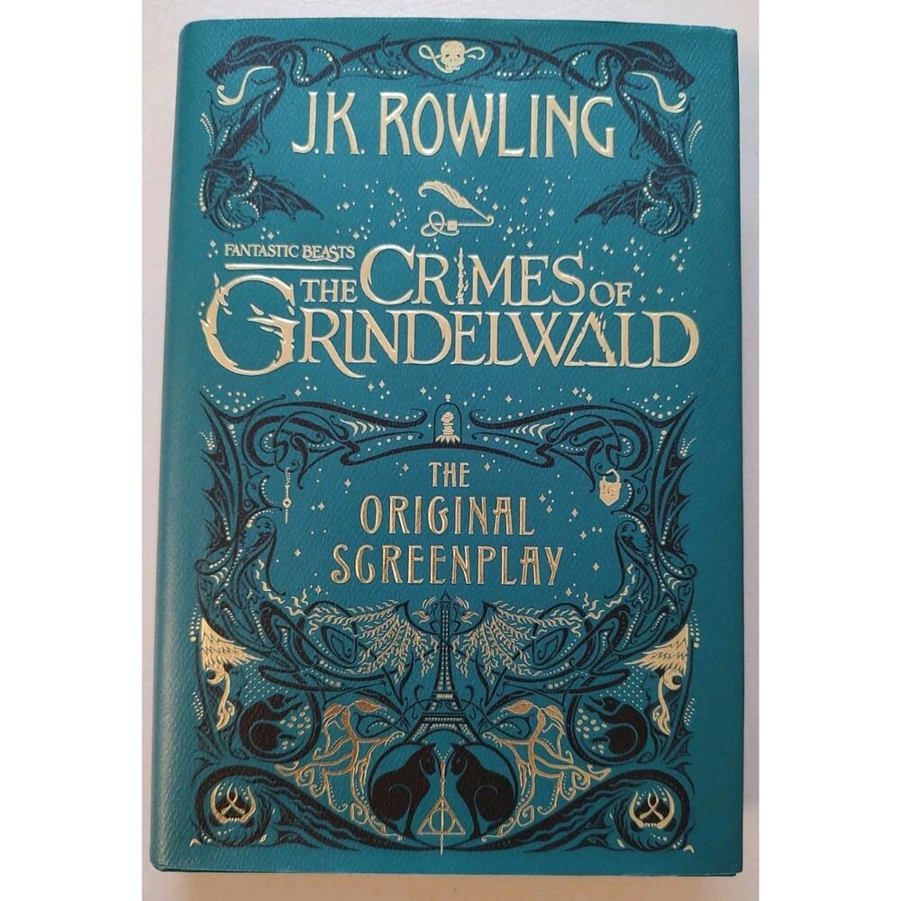 Fantastic Beasts: The Crimes of Grindelwald ― The Original Screenplay Hard Cover